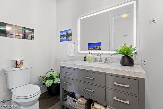40 Strada Principale, Henderson, NV 89011