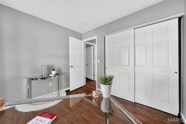 980 Windstream Drive 35, St Peters, MO 63376