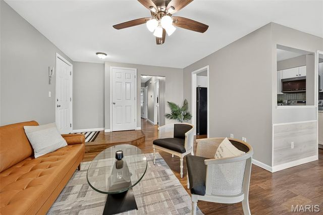 980 Windstream Drive 35, St Peters, MO 63376