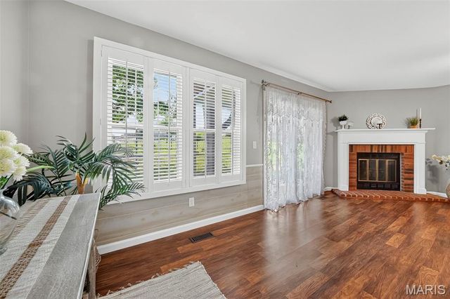 980 Windstream Drive 35, St Peters, MO 63376