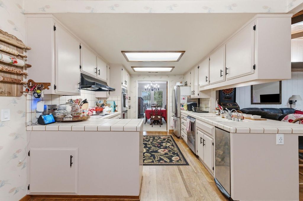 Image 13 of property listing at 6479 N Blosser Avenue, Fresno, CA 93711