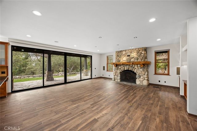 5310 Linda Vista, La Canada Flintridge, CA 91011