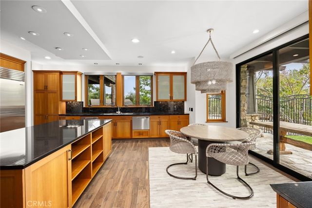 5310 Linda Vista, La Canada Flintridge, CA 91011