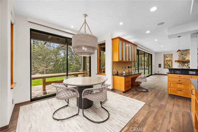 5310 Linda Vista, La Canada Flintridge, CA 91011