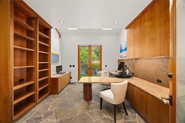 5310 Linda Vista, La Canada Flintridge, CA 91011