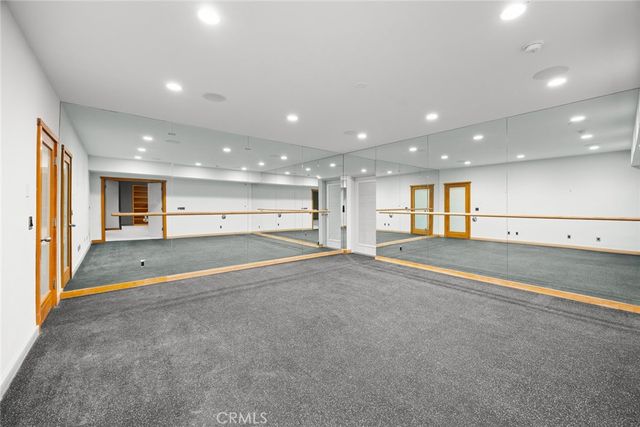 5310 Linda Vista, La Canada Flintridge, CA 91011