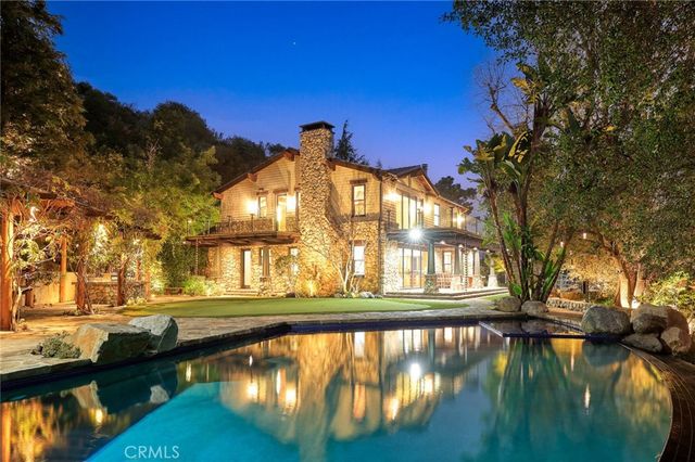5310 Linda Vista, La Canada Flintridge, CA 91011