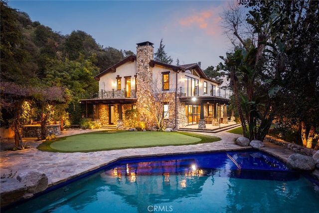 5310 Linda Vista, La Canada Flintridge, CA 91011
