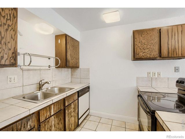 308 25th Ave Ct 1 A, Greeley, CO 80631