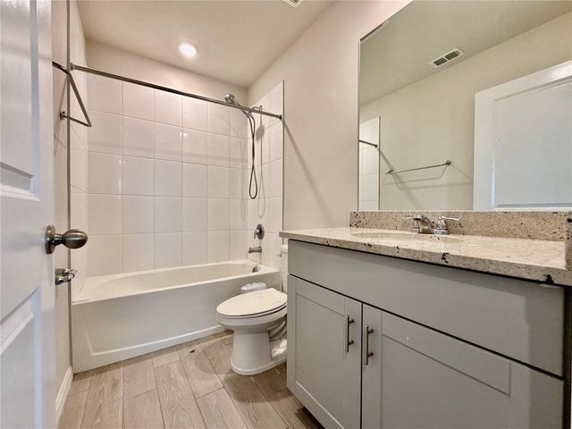 3204 FRESNO PLACE, Zephyrhills, FL 33541