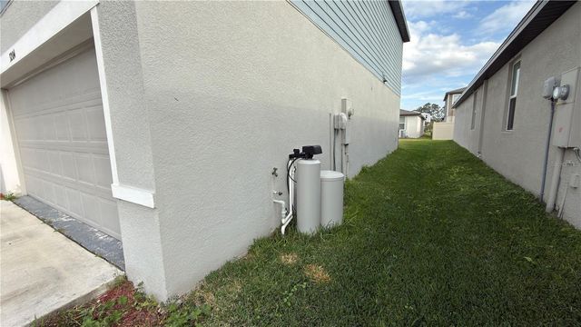 3204 FRESNO PLACE, Zephyrhills, FL 33541