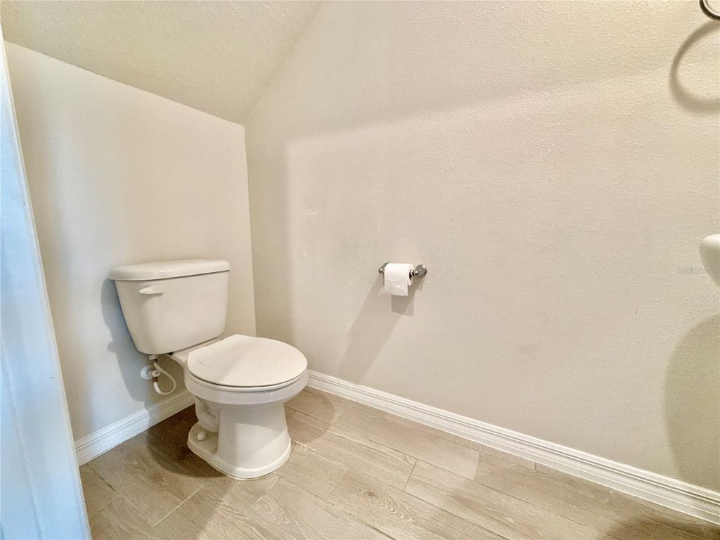 Image 21 of property listing at 3204 FRESNO PLACE, Zephyrhills, FL 33541