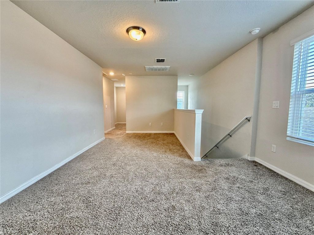 Image 25 of property listing at 3204 FRESNO PLACE, Zephyrhills, FL 33541