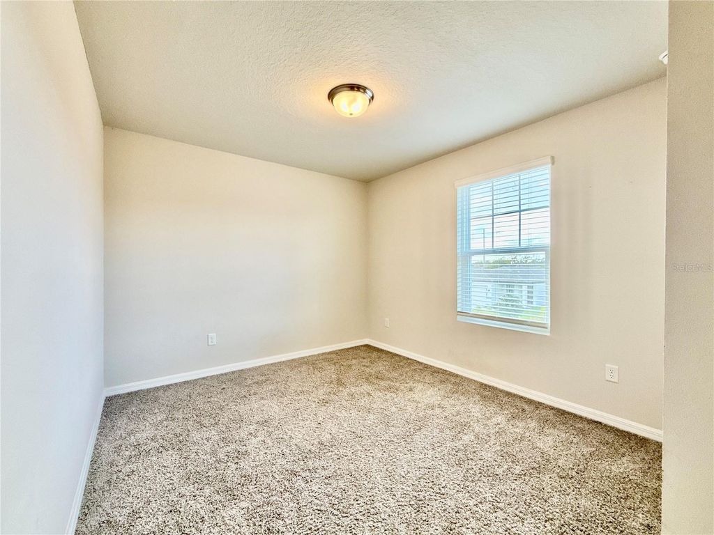 Image 30 of property listing at 3204 FRESNO PLACE, Zephyrhills, FL 33541