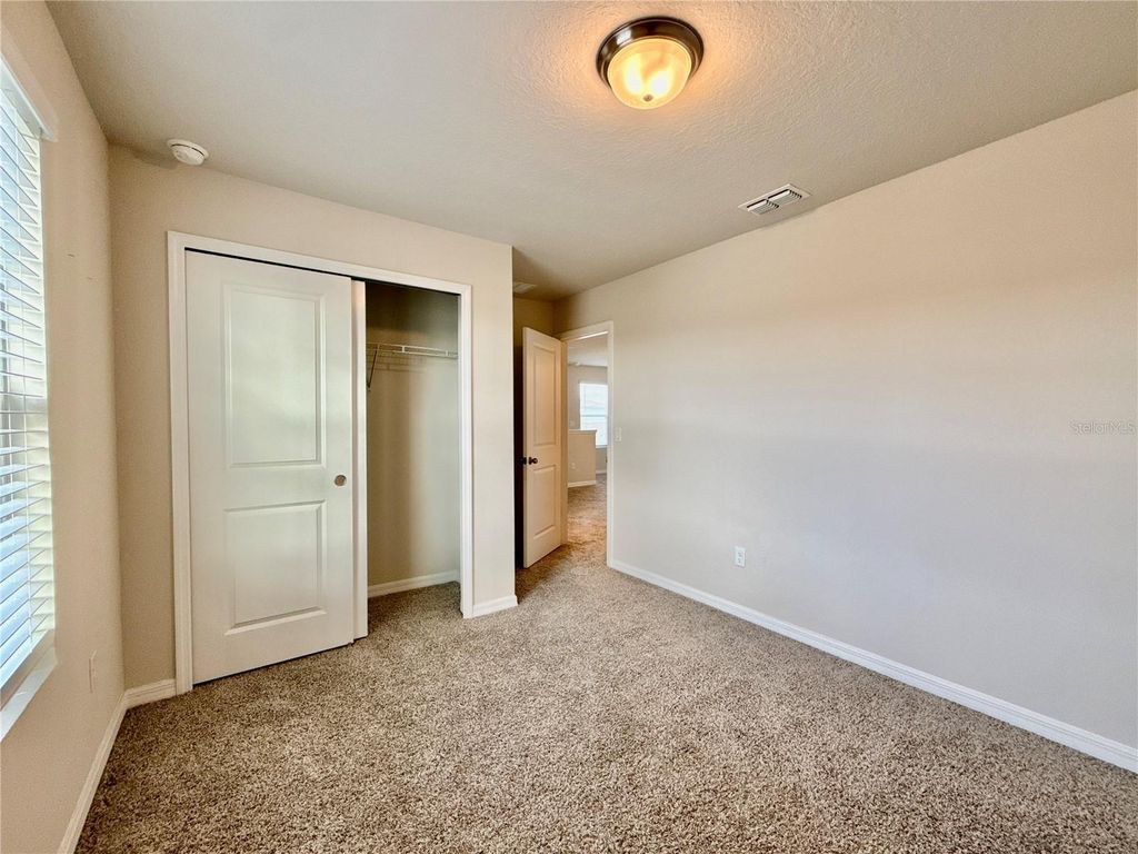 Image 31 of property listing at 3204 FRESNO PLACE, Zephyrhills, FL 33541