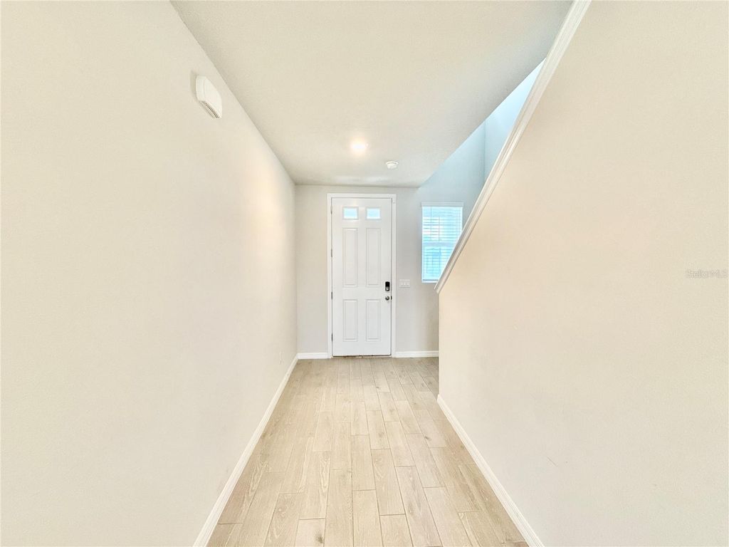 Image 5 of property listing at 3204 FRESNO PLACE, Zephyrhills, FL 33541