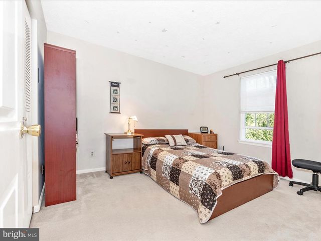 1211 KNOLL MIST LN, Gaithersburg, MD 20879
