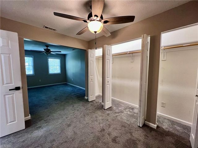 684 Orangewood DR, Virginia Beach, VA 23453