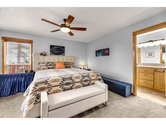 1261 Sw BINFORD LAKE Pkwy, Gresham, OR 97080