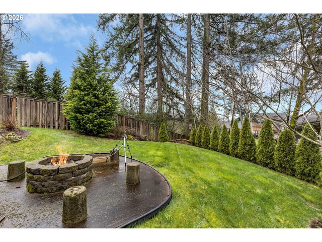 1261 Sw BINFORD LAKE Pkwy, Gresham, OR 97080