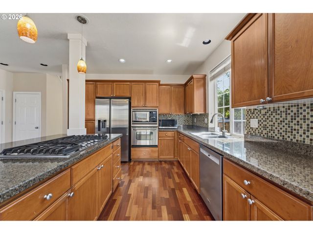 4049 Nw 134TH Ter, Portland, OR 97229