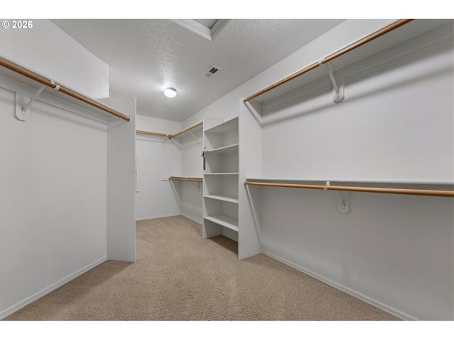4049 Nw 134TH Ter, Portland, OR 97229