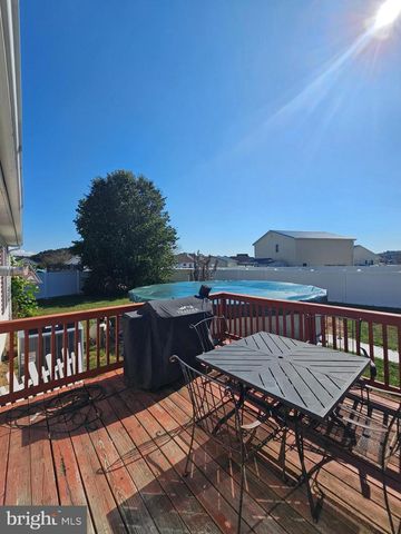 310 AUTUMN RIDGE DR, Hebron, MD 21830