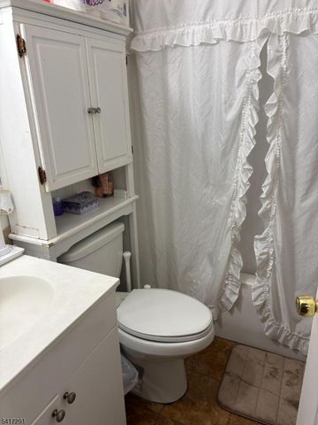 112 4 Th Ave, Paterson City, NJ 07524