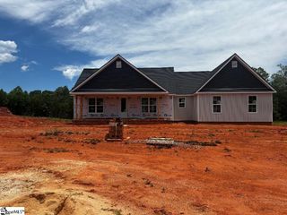 18 Worthmore Ct # 27 # Er, Travelers Rest, SC 29690