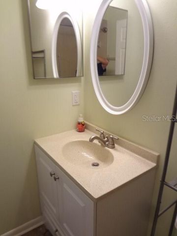 12 HEMBURY LANE, Palm Coast, FL 32137