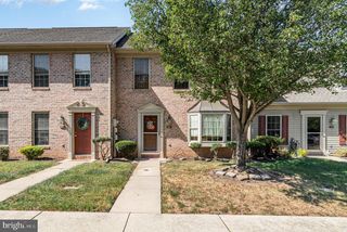 401 STONEHEDGE LANE, Mechanicsburg, PA 17055