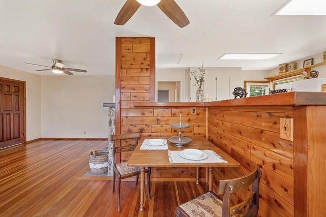 12190 Holly Vista Way, Auburn, CA 95603