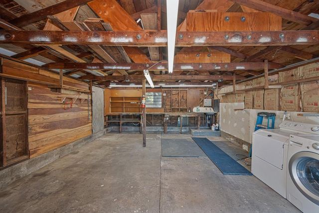 12190 Holly Vista Way, Auburn, CA 95603