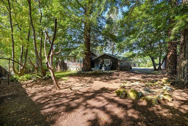 12190 Holly Vista Way, Auburn, CA 95603