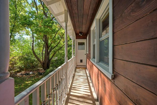 12190 Holly Vista Way, Auburn, CA 95603