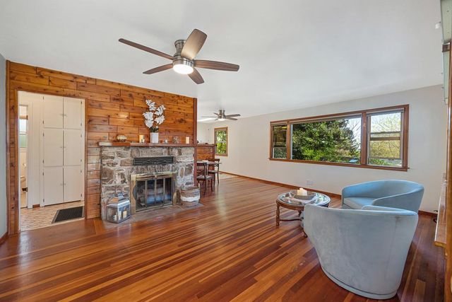 12190 Holly Vista Way, Auburn, CA 95603