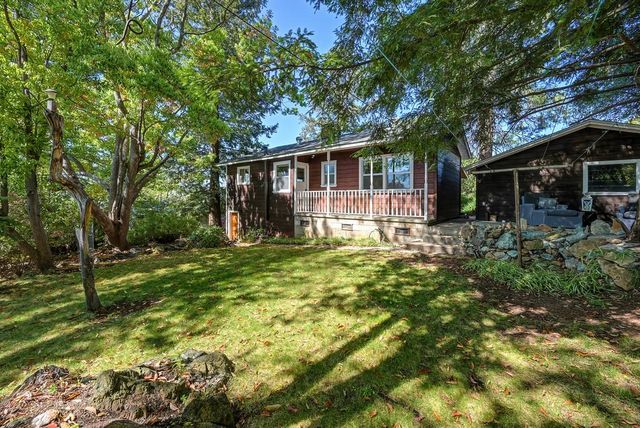 12190 Holly Vista Way, Auburn, CA 95603