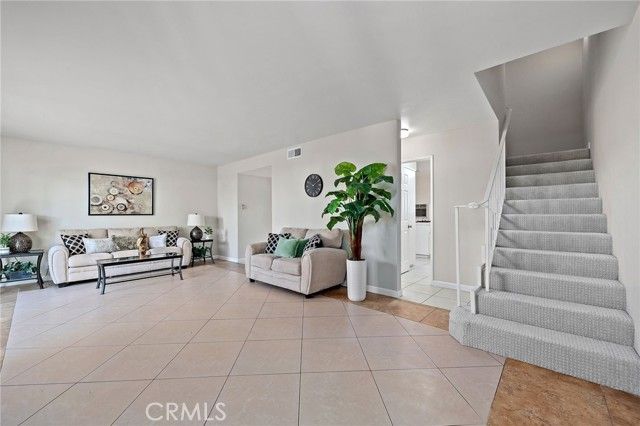 8244 Henderson Green, Buena Park, CA 90621