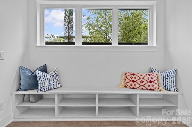 1237 Realta Drive, Charlotte, NC 28211