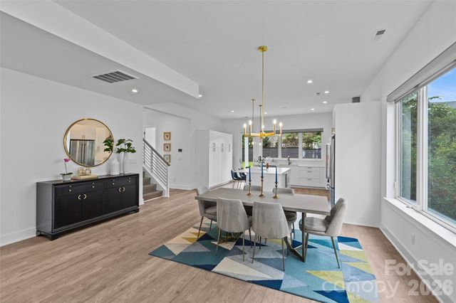 1237 Realta Drive, Charlotte, NC 28211