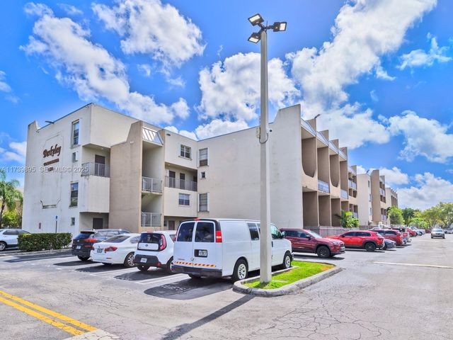10900 SW 104th Street 114, Miami, FL 33176