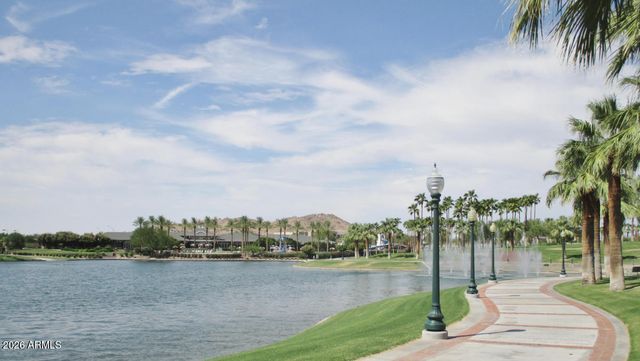 18651 W SUNRISE Drive, Goodyear, AZ 85338