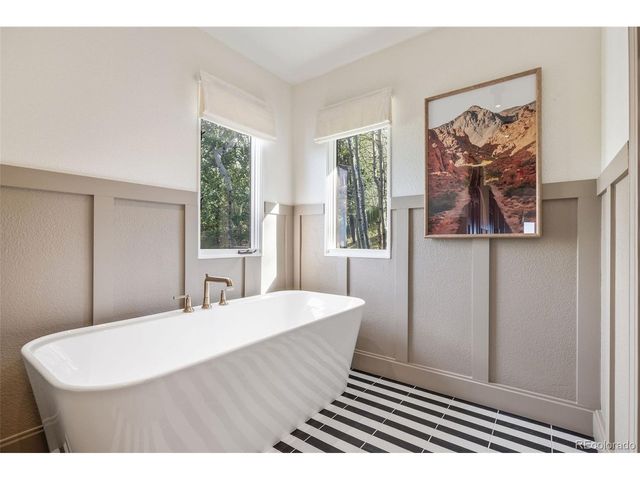 10333 Georgia Cir, Morrison, CO 80465