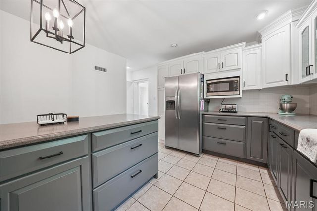 23 Lincord Drive, Unincorporated, MO 63128