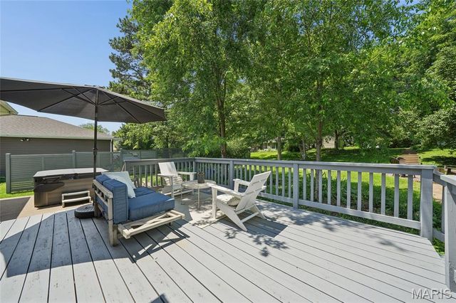 23 Lincord Drive, Unincorporated, MO 63128