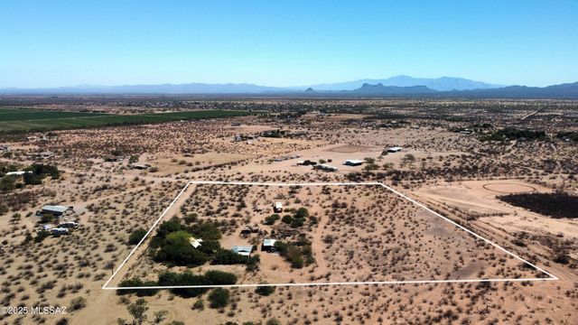 4401 N Musket Road, Marana, AZ 85653