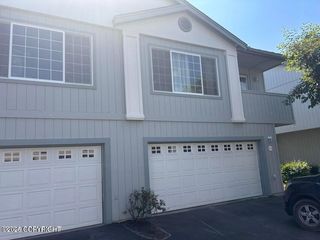5554 Sapphire Loop, Anchorage, AK 99504