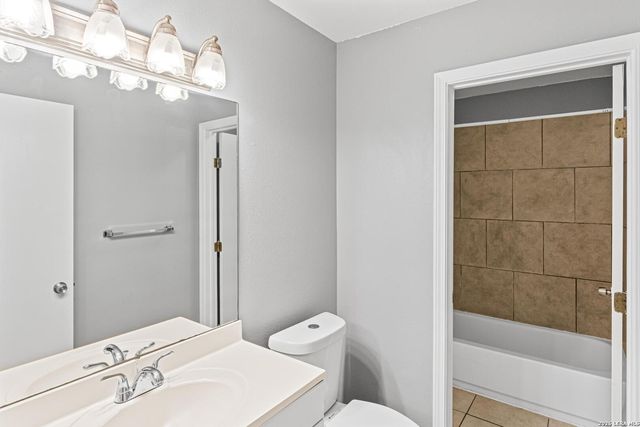 6820 Betty Levy, San Antonio, TX 78227