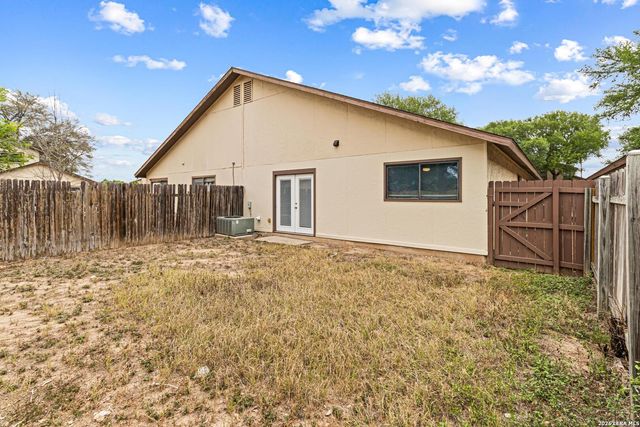 6820 Betty Levy, San Antonio, TX 78227