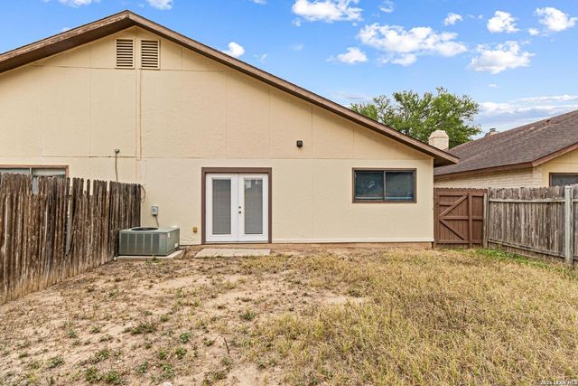 6820 Betty Levy, San Antonio, TX 78227